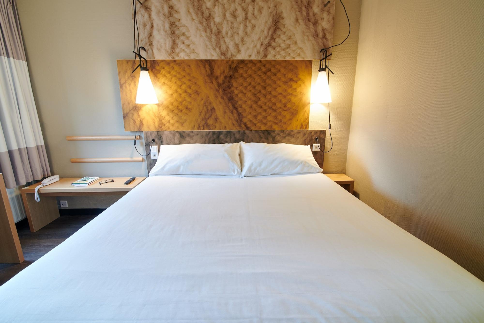 Ibis Tilburg Hotell Exteriör bild