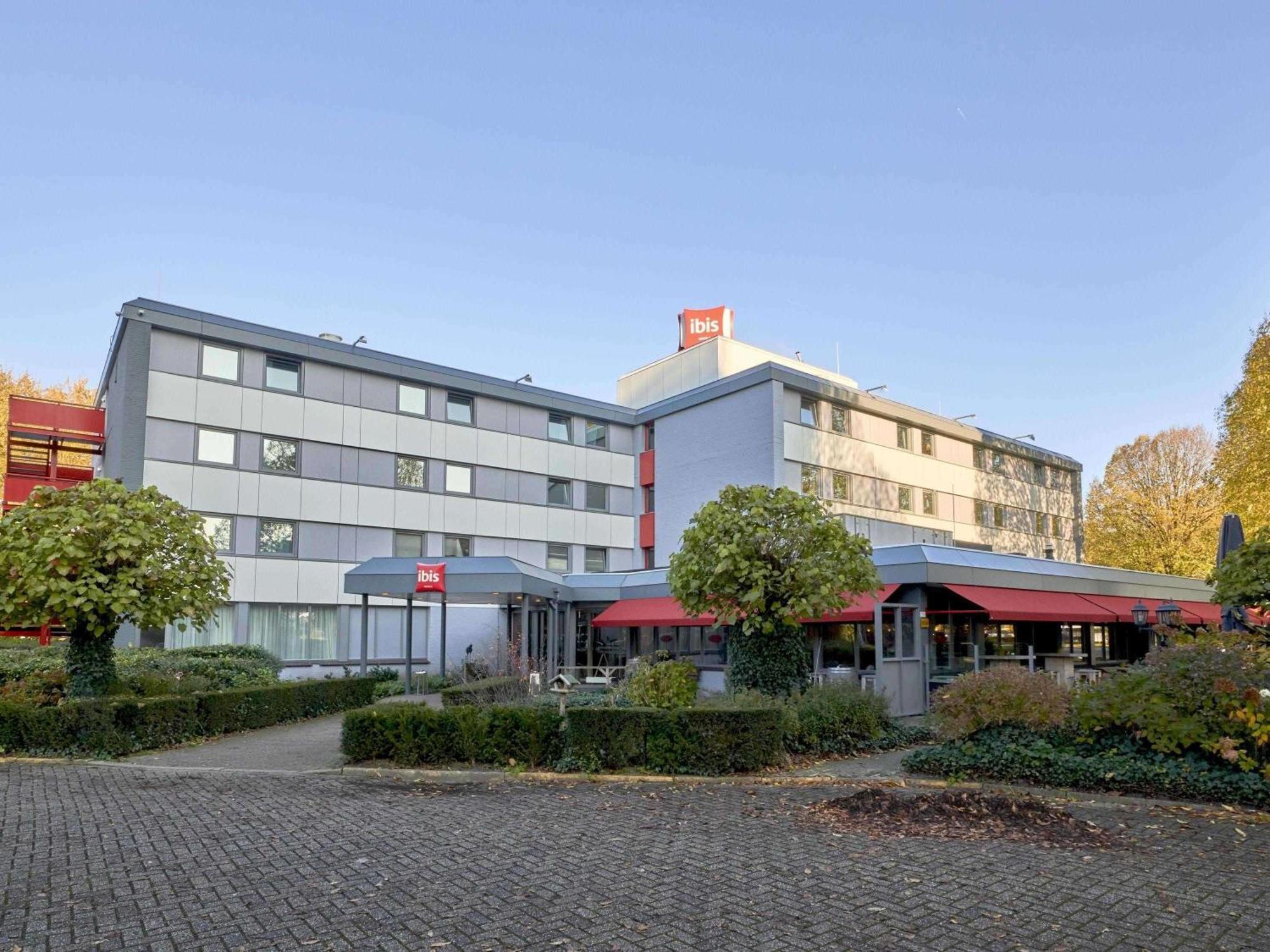 Ibis Tilburg Hotell Exteriör bild