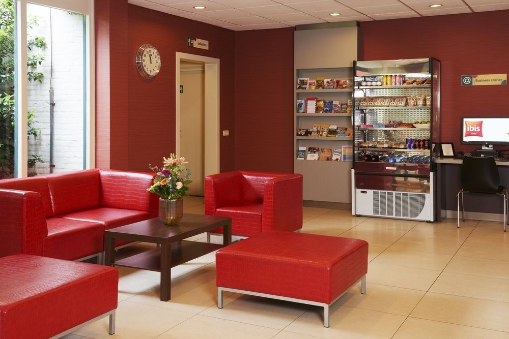 Ibis Tilburg Hotell Exteriör bild